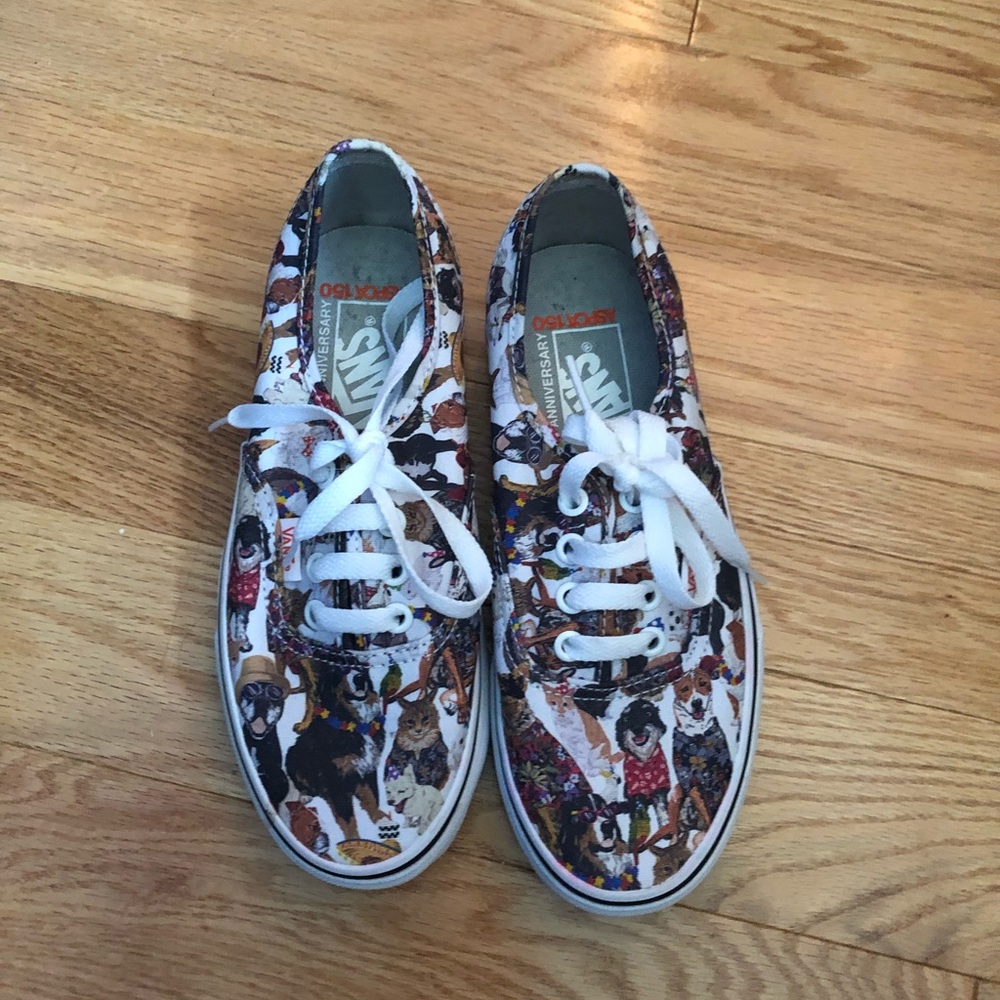 dog and cat covered vans